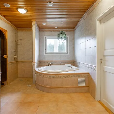 Villa Arctic Countryside House *