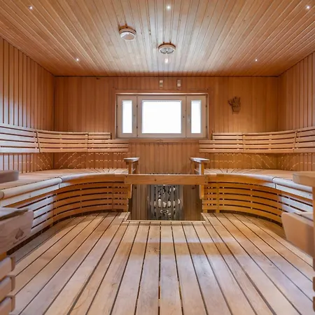 Arctic Countryside House *