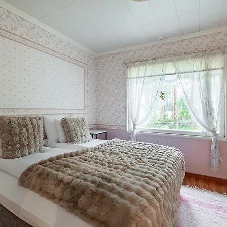 Arctic Countryside House Вилла Рованиеми