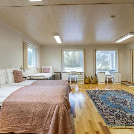 Arctic Countryside House *